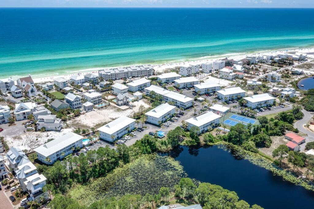 Short Walk Or Shuttle To Wide Open Public Beach! サンタ・ローザ・ビーチ エクステリア 写真